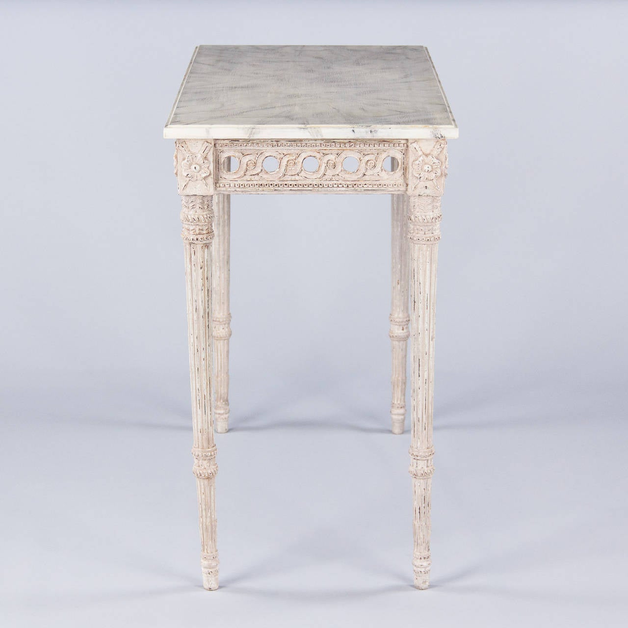 French Louis XVI Style Painted Console Table, Early 1900s In Good Condition In Austin, TX