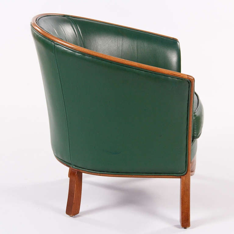 Set of Four Green Leather Armchairs by Rosello In Good Condition In Austin, TX