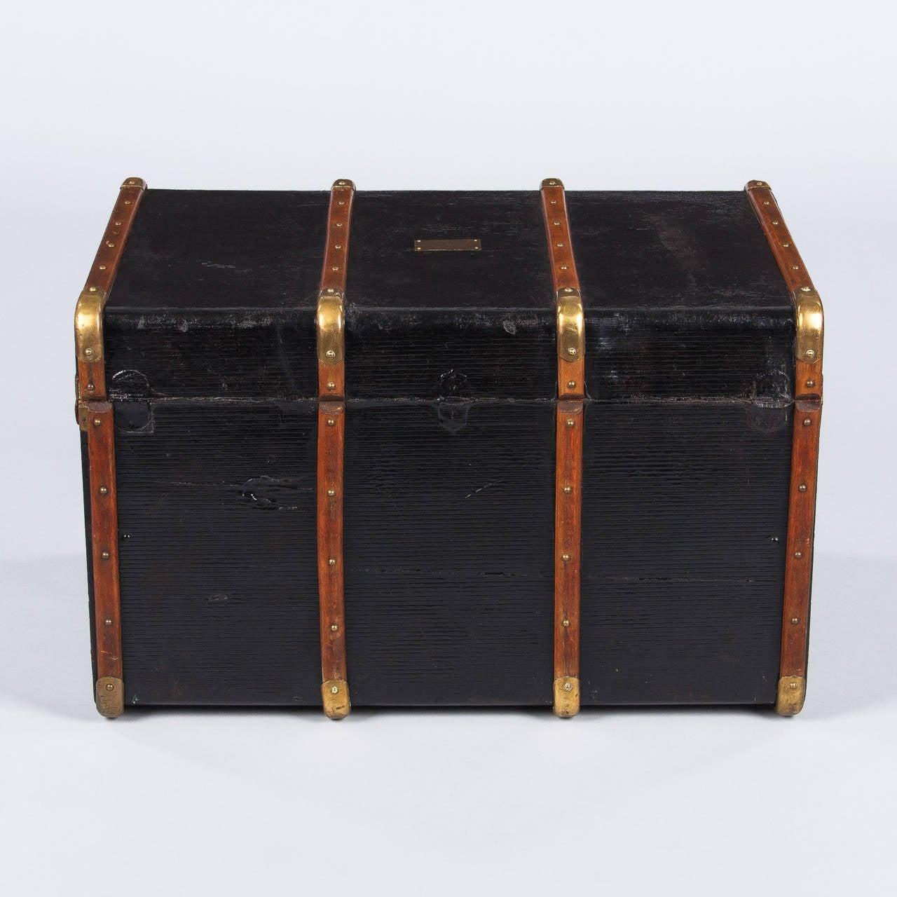 1900s French Black Traveling Trunk 5