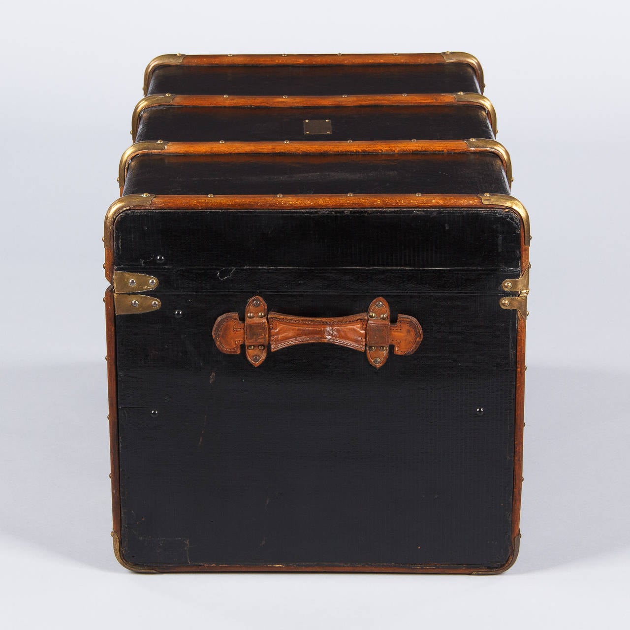 1900s French Black Traveling Trunk 3