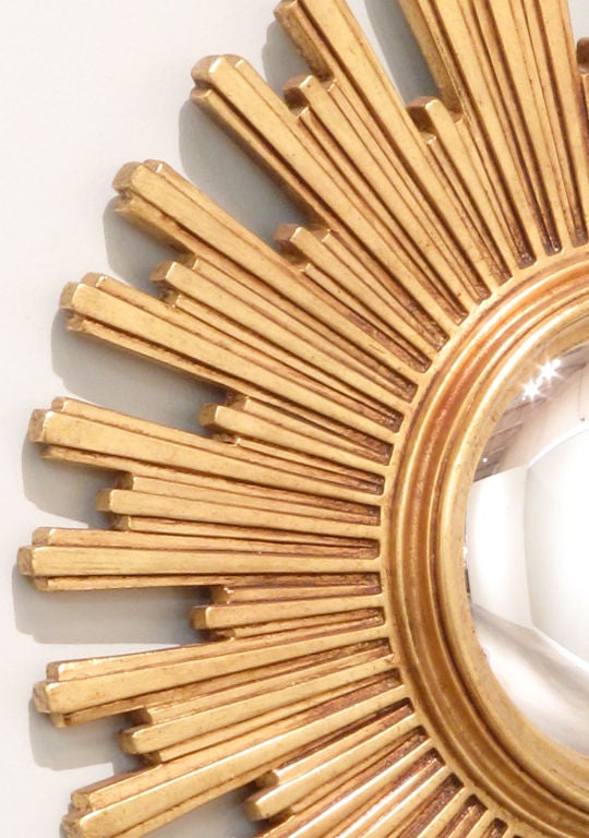 Mid-20th Century Vintage Convex Sunburst Mirror