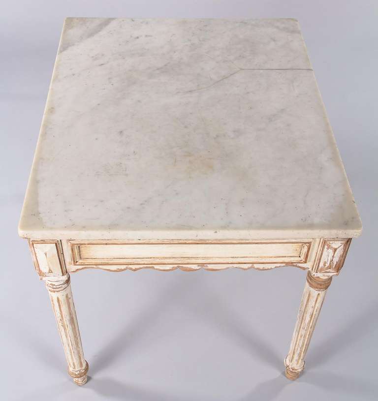 French Louis XVI Painted Hunting Table, 19th Century In Good Condition In Austin, TX