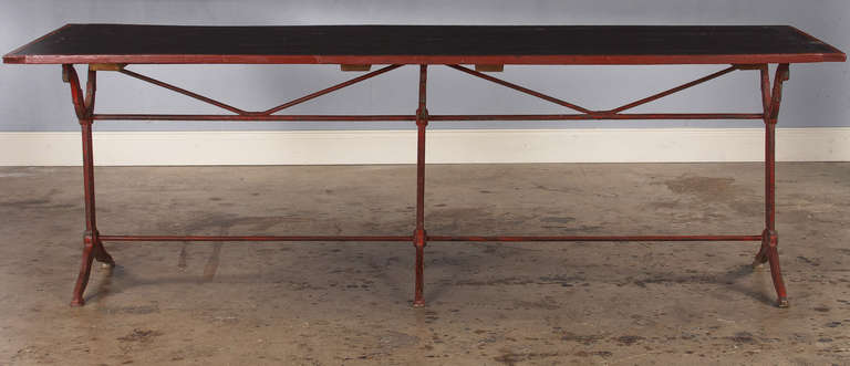 French Red and Black Bistro Restaurant Table, 1920s 3
