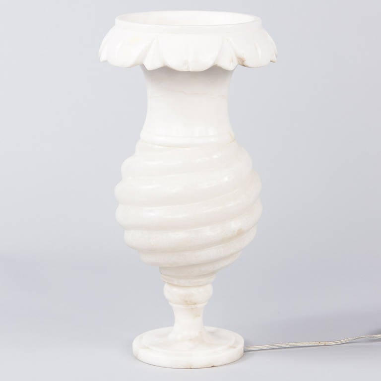French Alabaster Torchere Lamp, 1940s 4