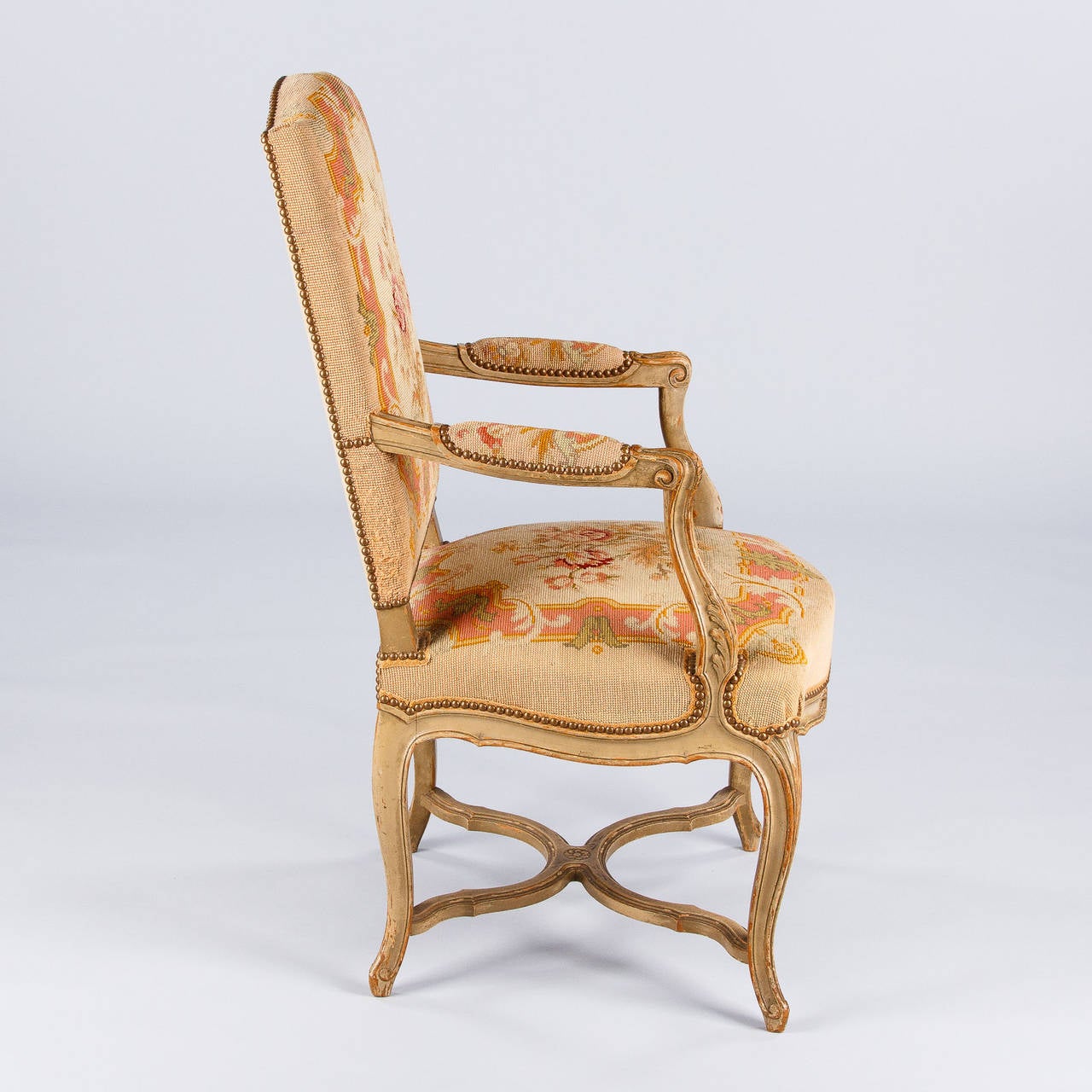 Pair of French Louis XV Style Painted Armchairs, circa 1920s 5