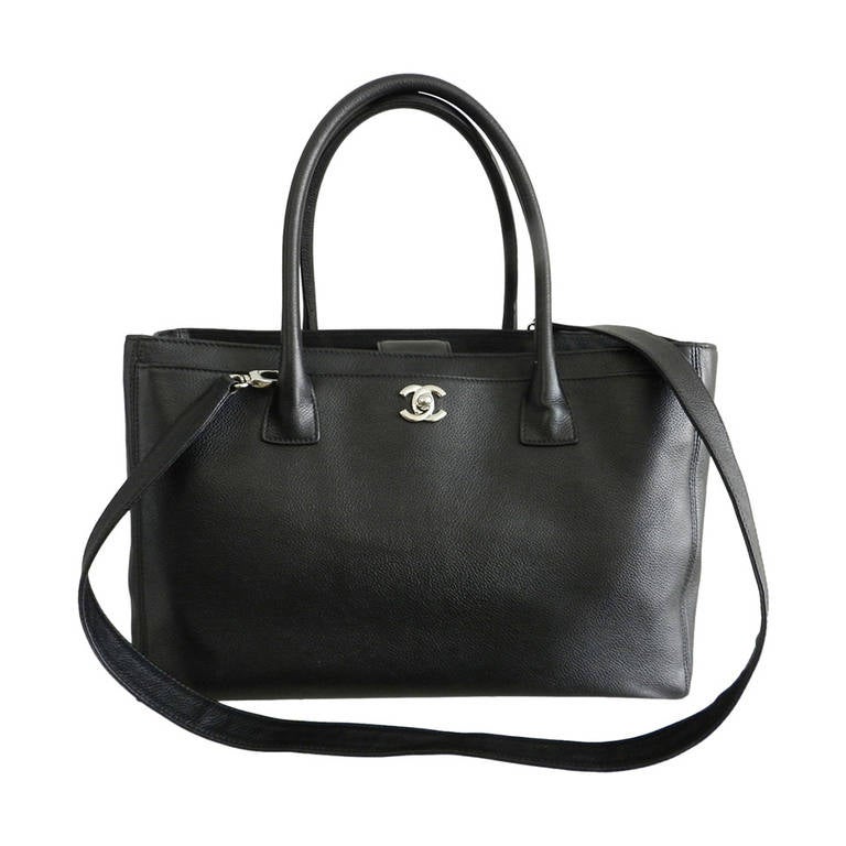 Chanel Cerf tote bag - black with silvertone hardware