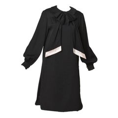Teal Traina - Robe en soie noire et blanche avec nœud ascot, vintage, années 1960