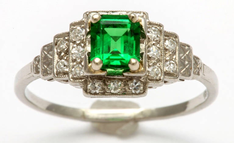 Modern Art Deco Vintage Platinum Ring with Emerald Tsavorite and Diamonds