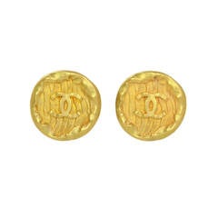 CHANEL Antiqued Goldtone Textured CC Clip On Earrings