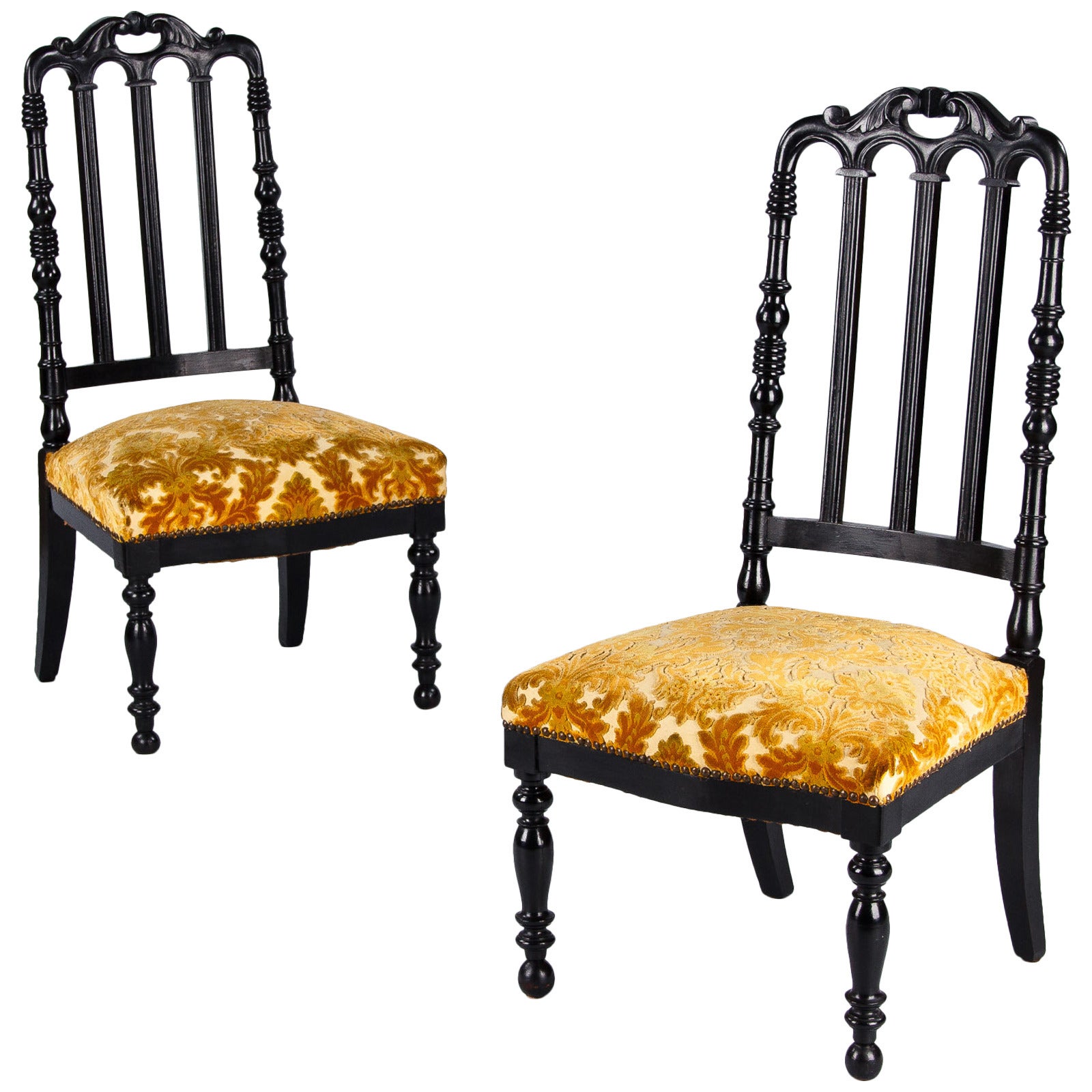 Pair of French Napoleon III "Chauffeuses" Low Chairs, 1870s