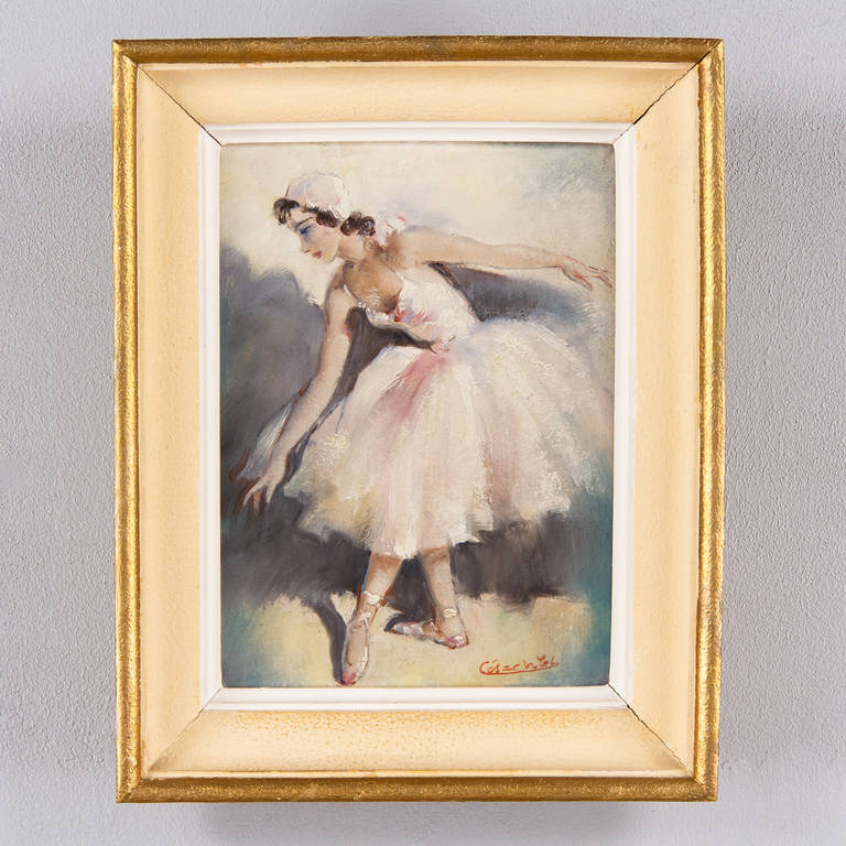 Cesar Vilot, né en 1900, était un peintre français impressionniste moderne, connu pour ses sujets de nus et de ballerines. Le cadre de cette exquise huile sur toile d'une ballerine est en bois peint.