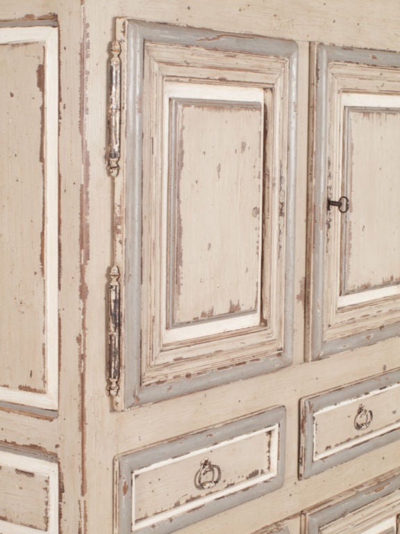 19th Century Provencal 4-Door Armoire In Good Condition In Austin, TX