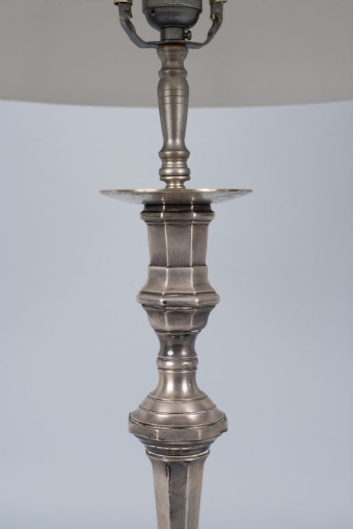 French Louis XVI Style Silver Metal Table Lamp, Early 1900s In Good Condition In Austin, TX