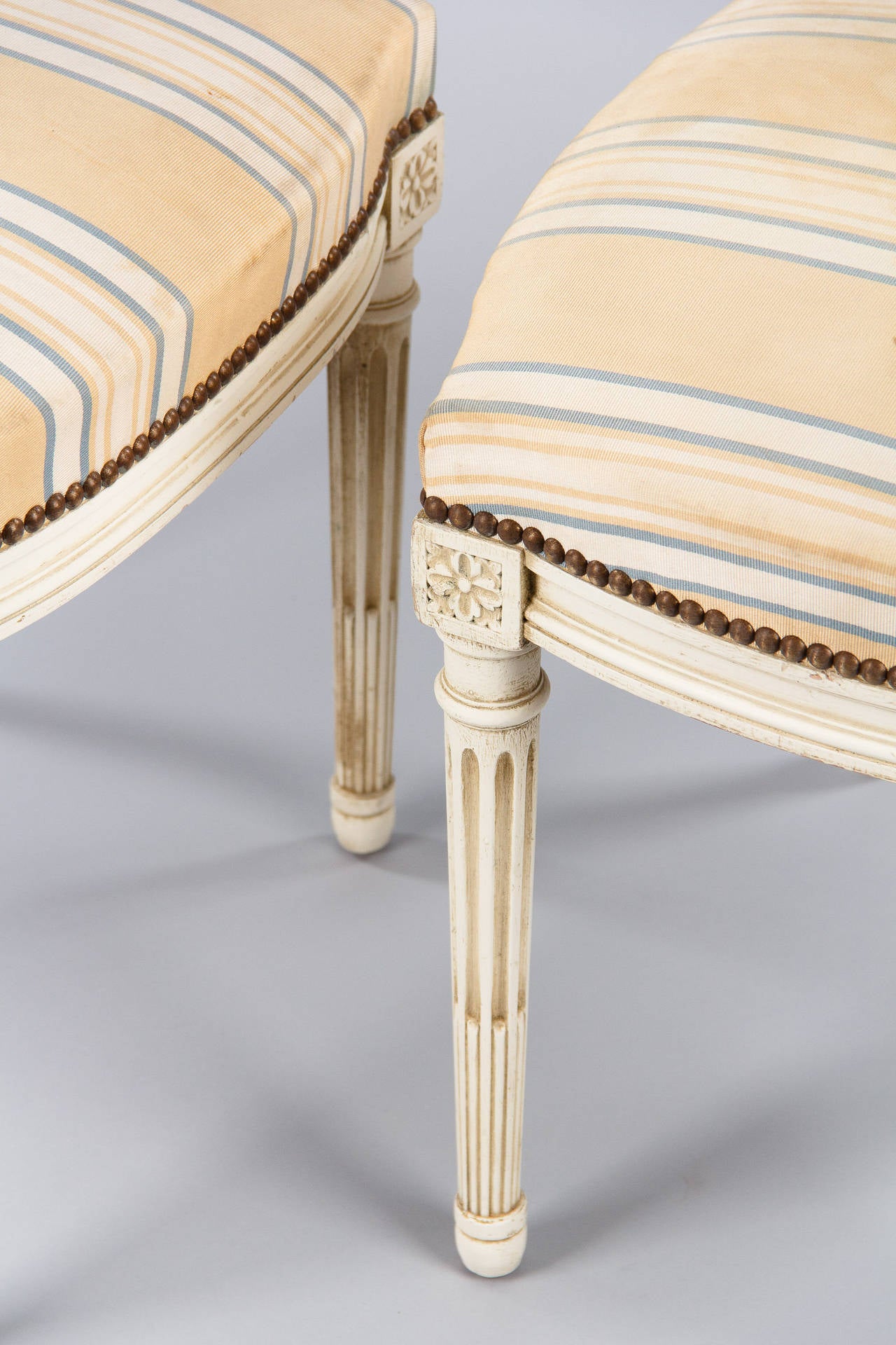 Fabric Pair of French Louis XVI Style Painted Stools, Early 1900s