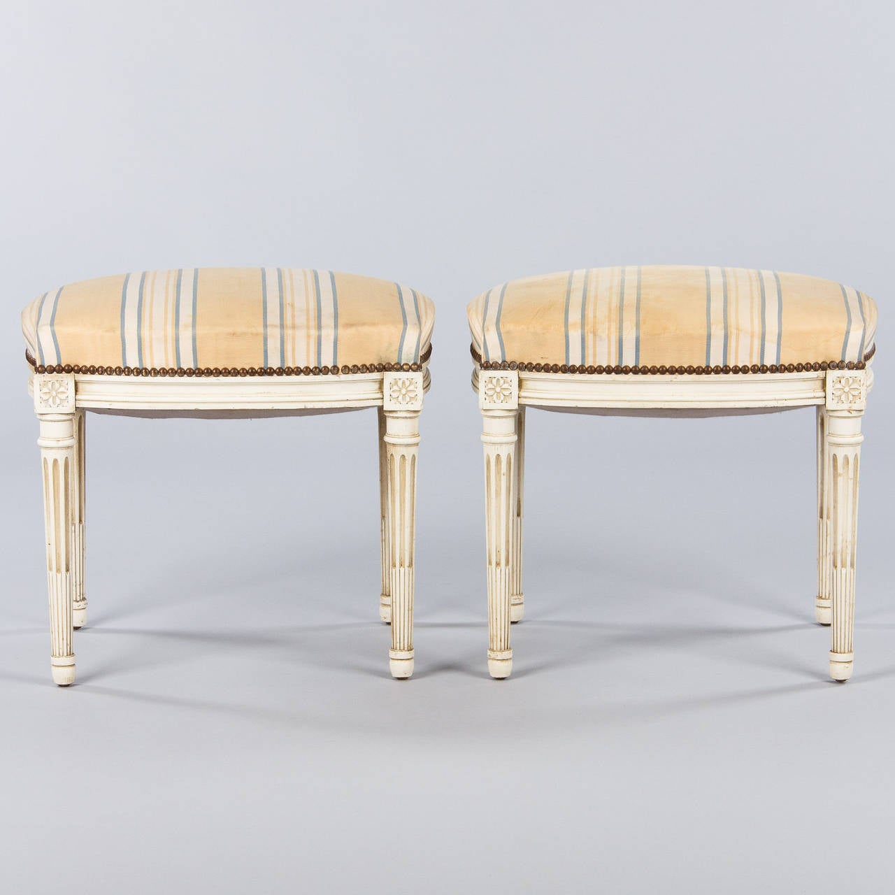 Pair of French Louis XVI Style Painted Stools, Early 1900s 3