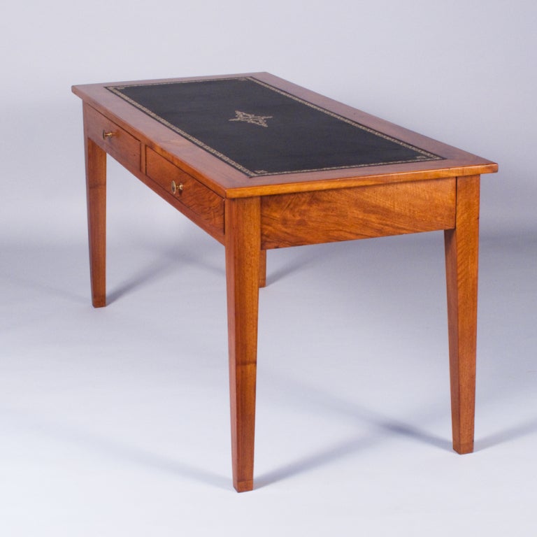 French Louis XVI Style Cherrywood Desk with Leather Top, circa 1900s In Excellent Condition In Austin, TX