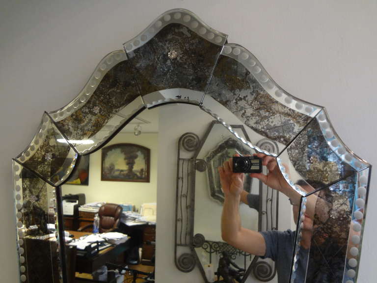 Venetian Mirror In Excellent Condition In Houston, TX