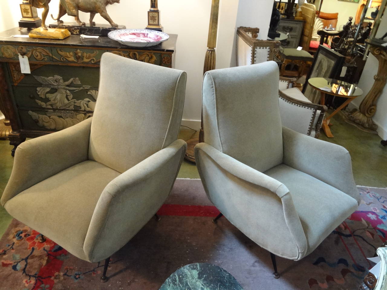 Pair of Sculptural Lounge Chairs, Milan, 1950 3