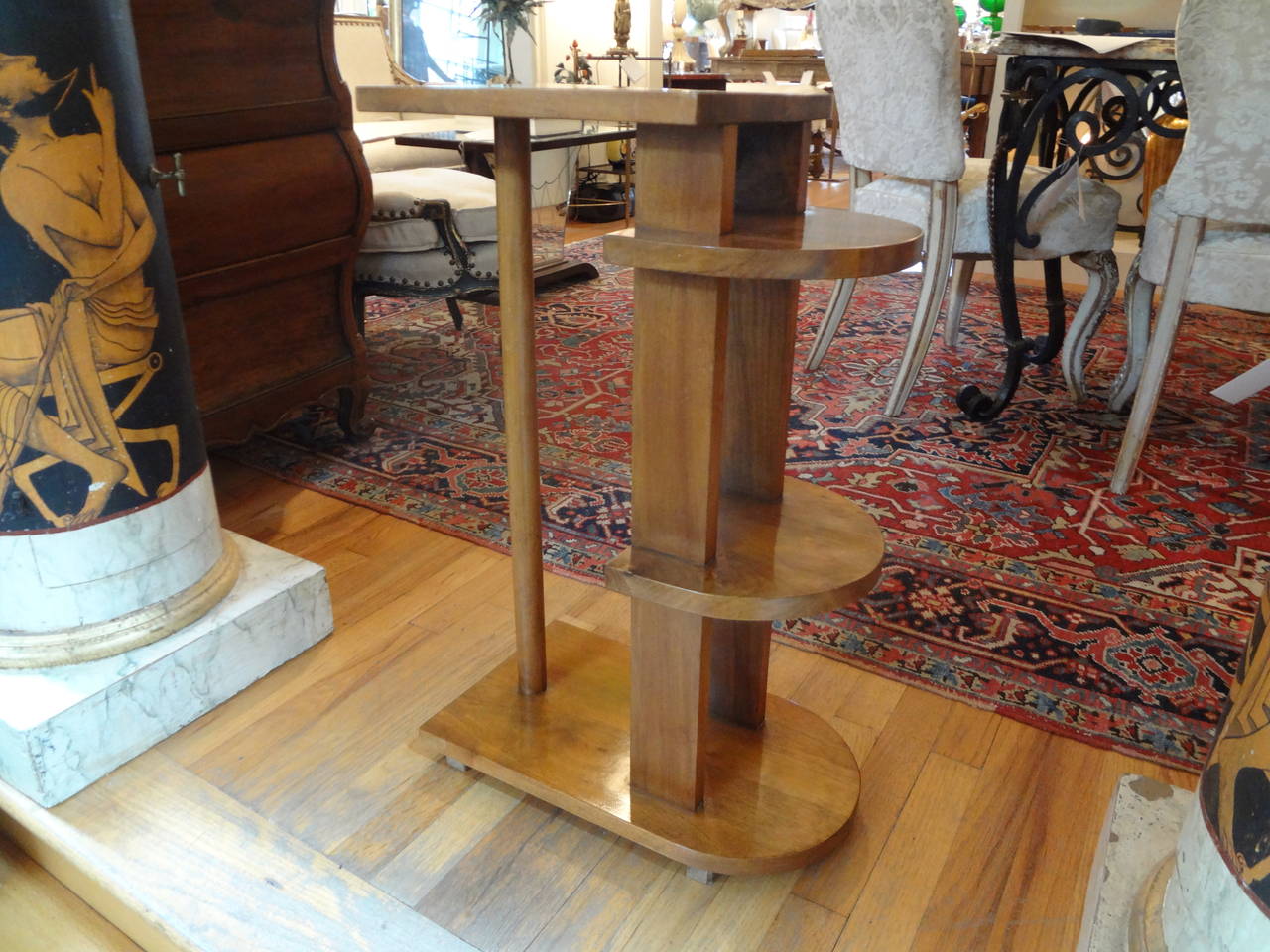 Stylish French Art Deco walnut side table with great geometric lines in the manner of Jacques Adnet, circa. 1930.

 
