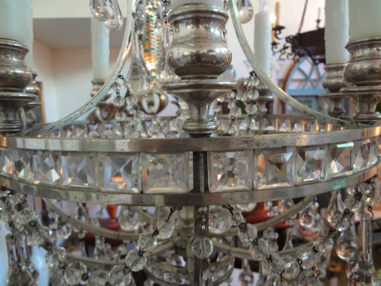 French Maison Baguès Style 8-Light Crystal Chandelier In Good Condition For Sale In Houston, TX