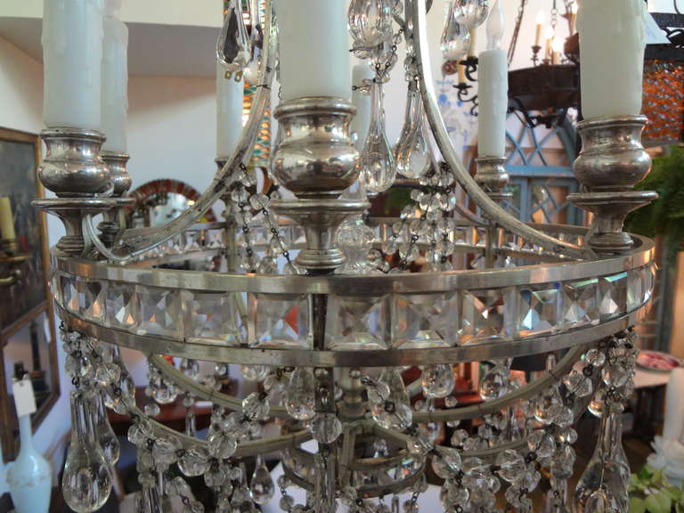 Lampadario di cristallo a 8 luci in stile Maison Baguès francese in vendita 2