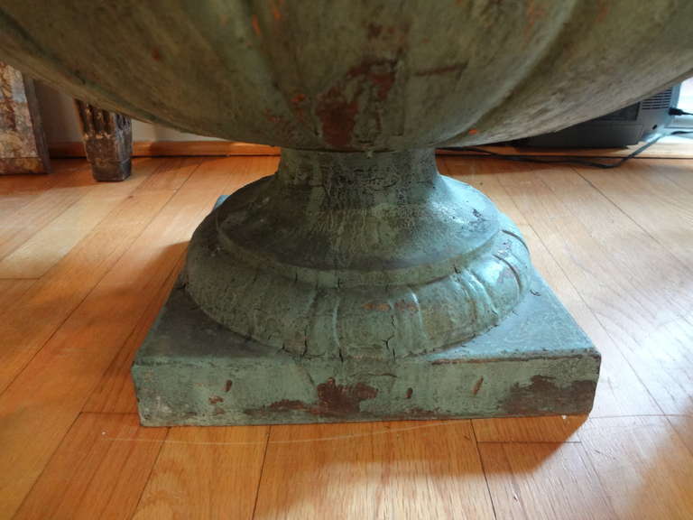 Large Pair Of Antique French Grecian Style Iron Urns In Good Condition In Houston, TX