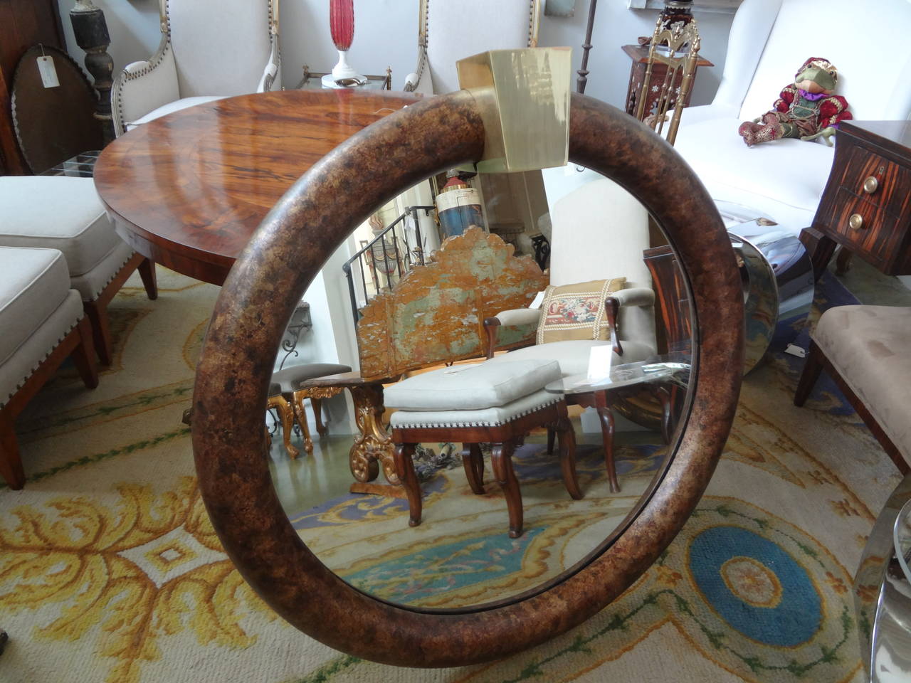 Karl Springer Style Faux Tortoise Shell Mirror with Brass Keystone In Good Condition For Sale In Houston, TX