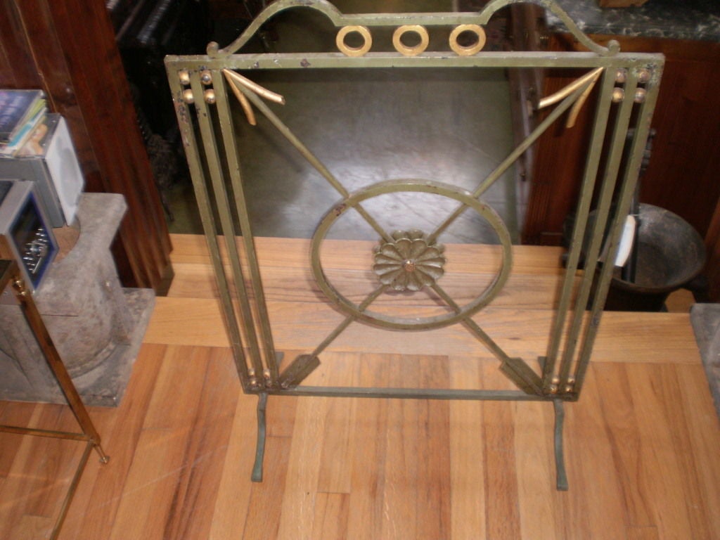 French Art Deco Neoclassical Style Wrought Iron Fireplace Screen with Arrows For Sale 1