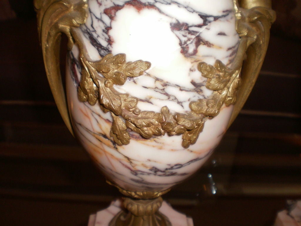 Pair of 19th Century French Louis XV Style Marble and Bronze Urns In Good Condition In Houston, TX