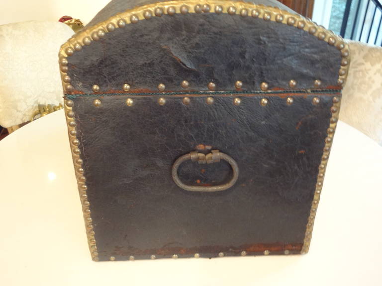Antique Spanish Leather Coffer With Brass Stud Detail In Good Condition In Houston, TX