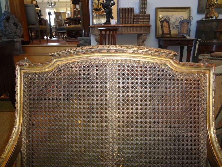 Bois doré Chaise d'enfant de style Louis XVI du 19ème siècle en vente