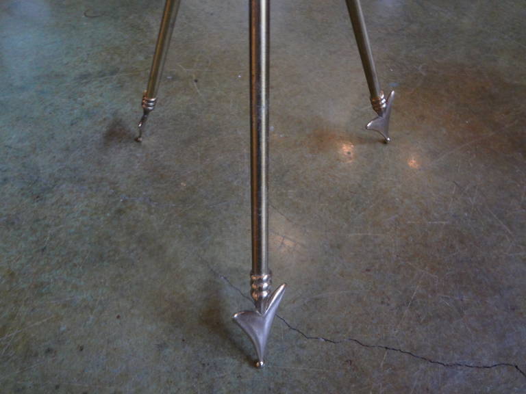 Italian Neoclassical Brass Arrow Tray Table In Excellent Condition In Houston, TX