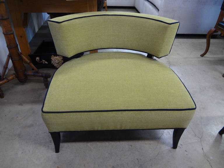 Pair of Mid-Century Modern James Mont Style Lounge Chairs For Sale 3