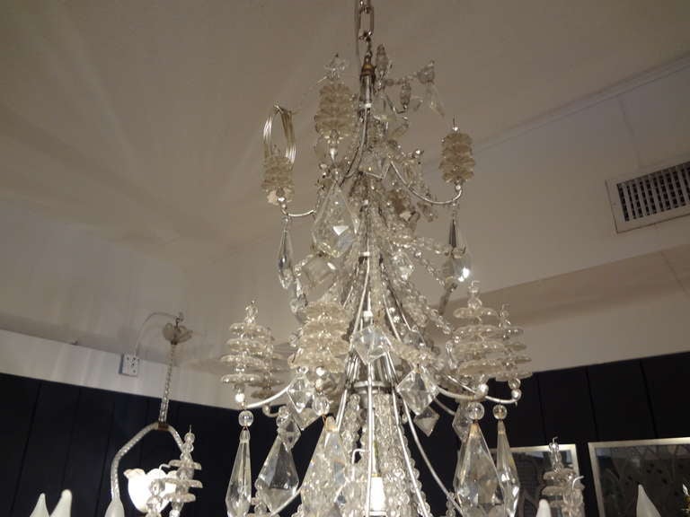 French Baguès Eight-Light Beaded and Crystal Chandelier In Good Condition In Houston, TX