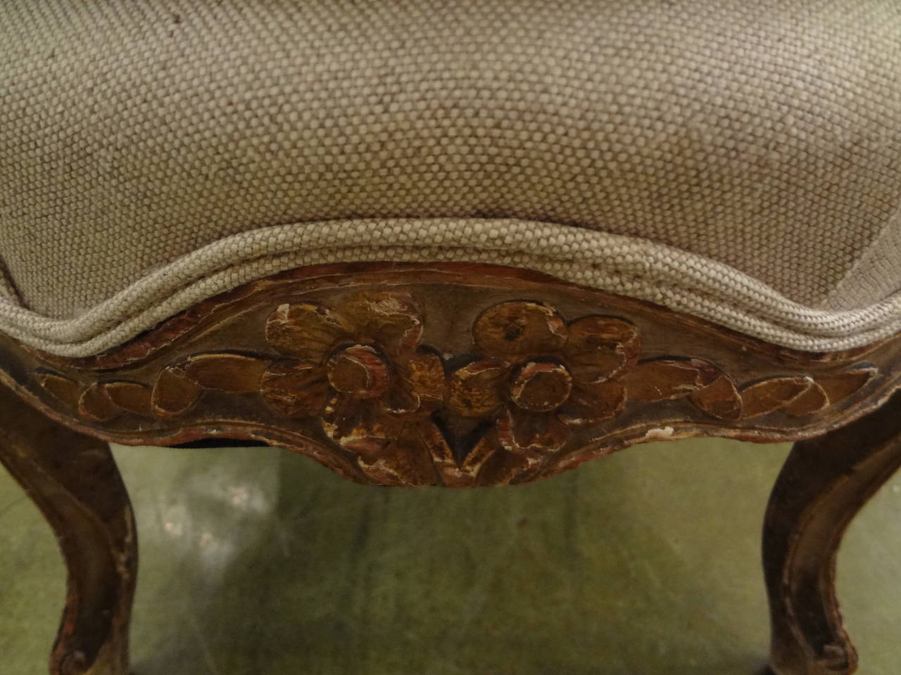 19th Century French Louis XV Style Ottoman In Good Condition In Houston, TX