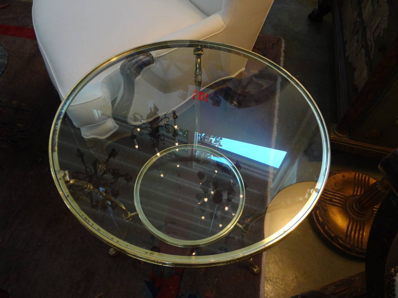 Italian Mid-Century Modern Brass and Glass Two-Tiered Table 2