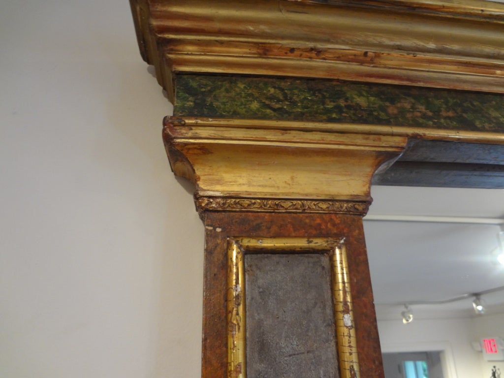 Antique Italian Neoclassical Style Faux Marble and Giltwood Mirror For Sale 2