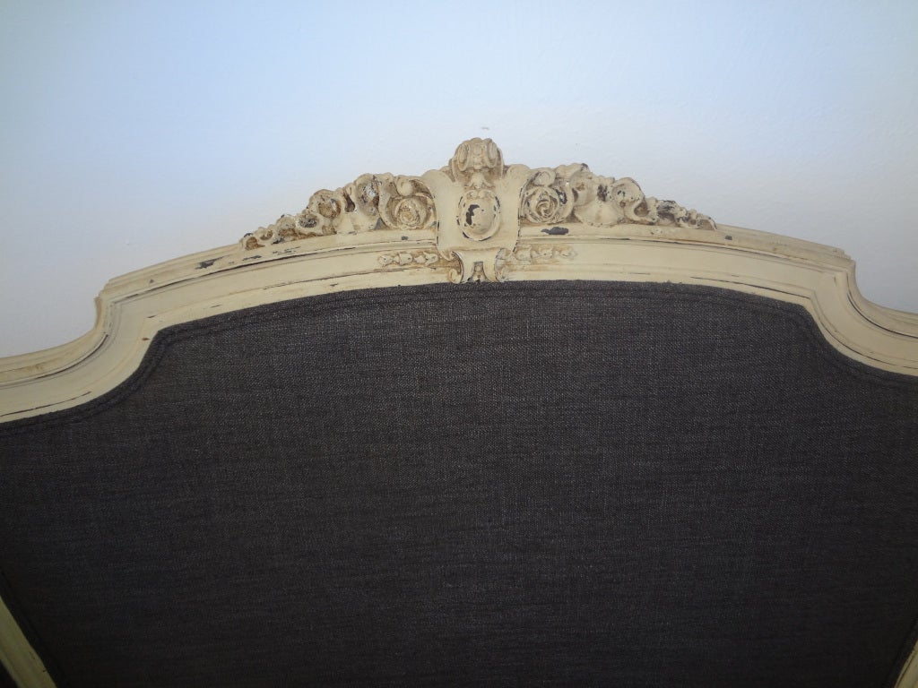 19TH CENTURY FRENCH LOUIS XVI STYLE CANAPE In Good Condition In Houston, TX