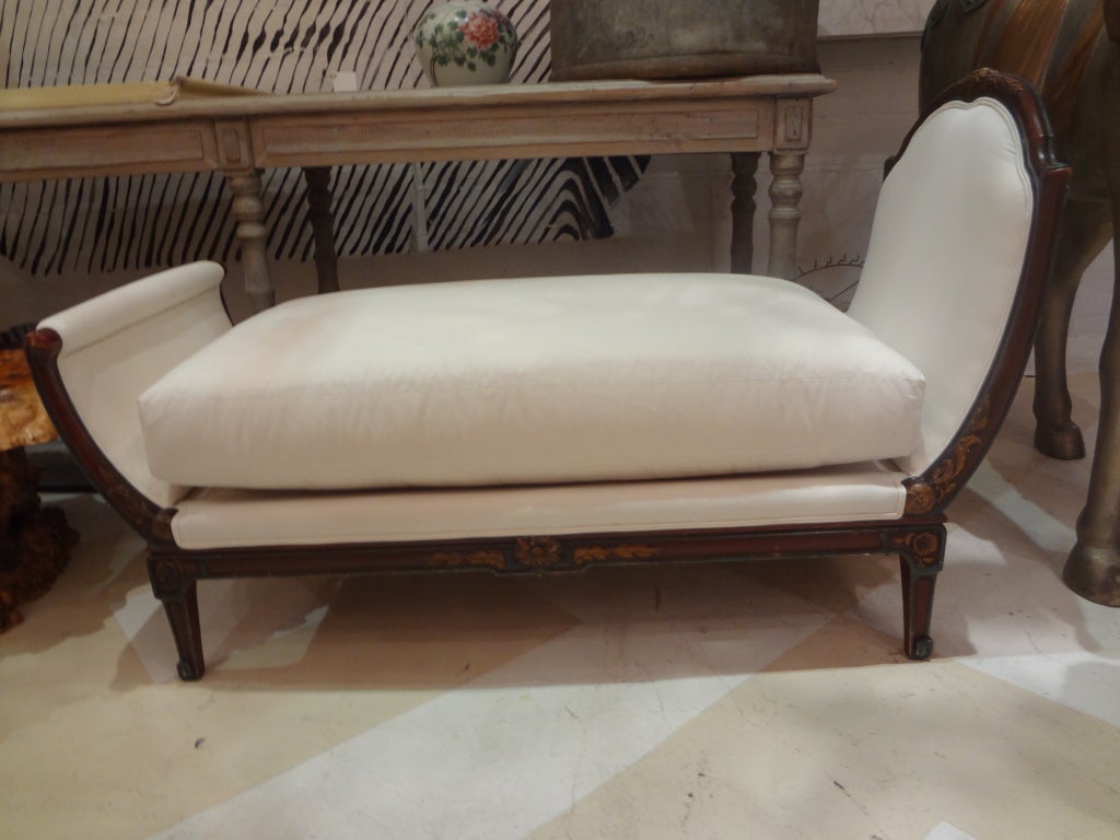 Unusually shaped French Louis XVI style painted and gilt banquette, chaise lounge, bench, daybed or loveseat with Greek key design, ready for your own fabric selection.