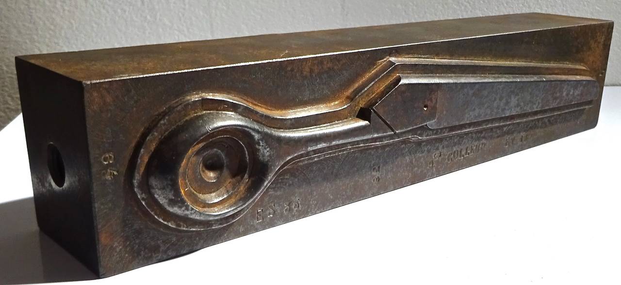Sculptural 1930s French Cast Iron Scissor Blade Mold