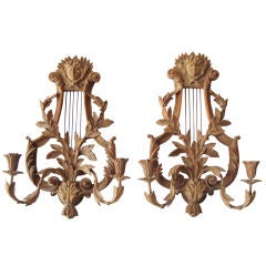 Pair of 1920
s Italian Neoclassical Carved Wall Sconces