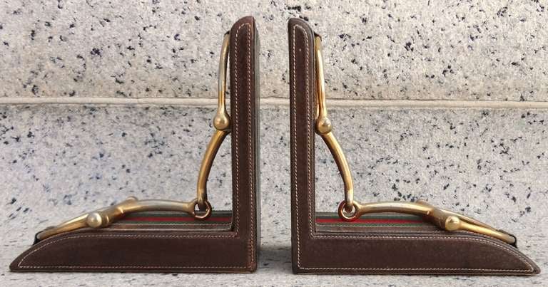 Chic Pair of 1960's Gucci Snaffle Bit Bookends In Excellent Condition In Washington, DC