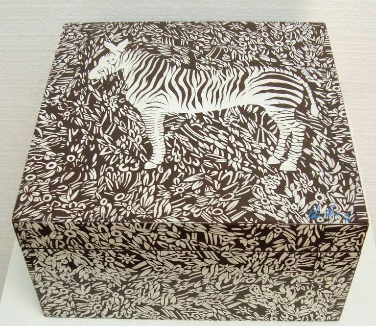 Large 1970's Bill Blass Lacquered Zebra Box In Excellent Condition For Sale In Washington, DC