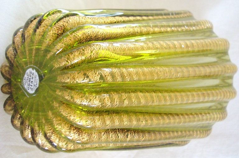 Large Green Barovier Murano Glass Cordonato D'oro Vase 2