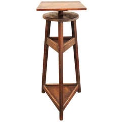 1920
s French Oak Sculptor
s Stand 1920
s French Oak Sculptor
s Stand