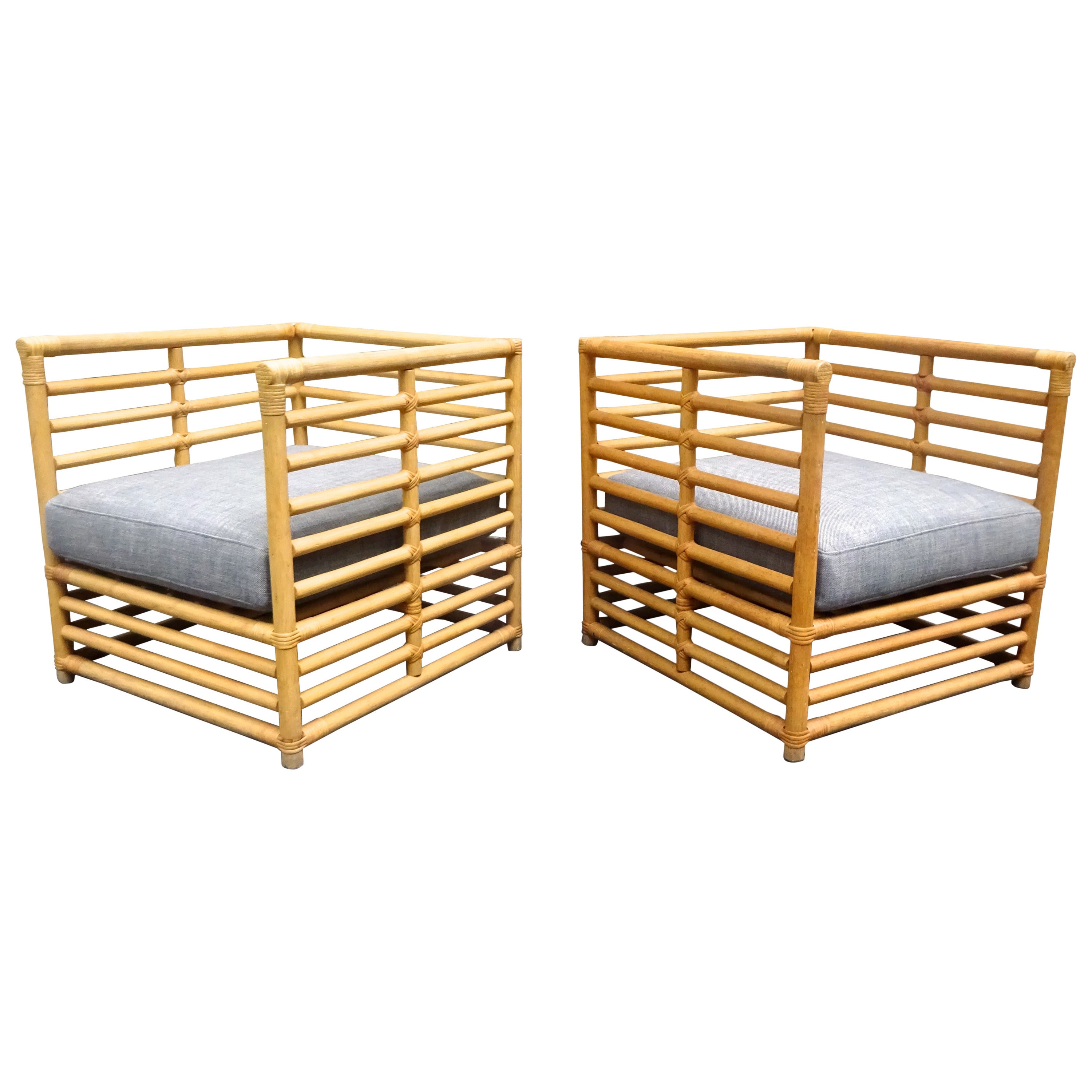 Architectural Pair of 1970s Bleached Oak Cube Lounge Chairs