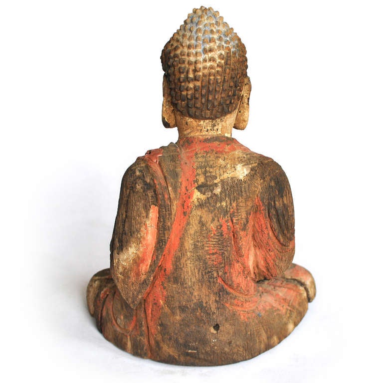 Exceptional Ming Dynasty Statue of Buddha In Distressed Condition In Washington, DC