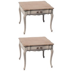 Coppia di tavolini bassi in stile Luigi XV