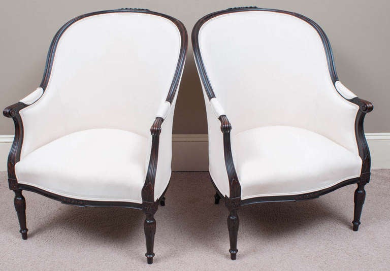 Pair of Edwardian Barrel Chairs 1