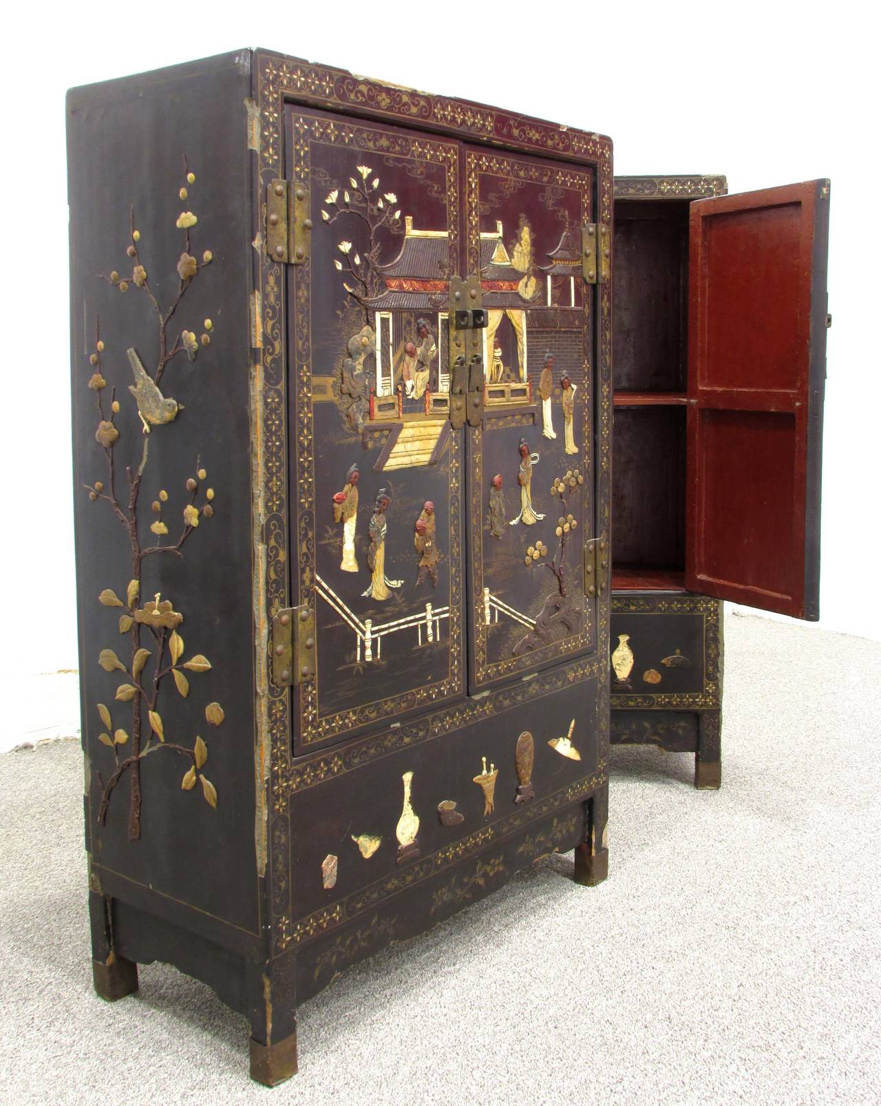 Inlay Pair of Chinese Hardstone Inlaid Lacquered Cabinets For Sale